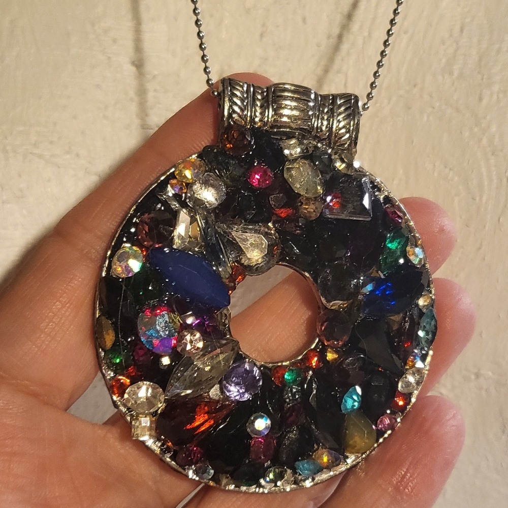 NEW Mademade By Me.Multicolor Swarovsky Crystal Pendant Necklace